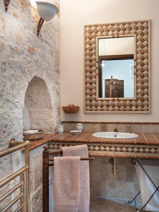 Trulli Uliveto Acquafonda
