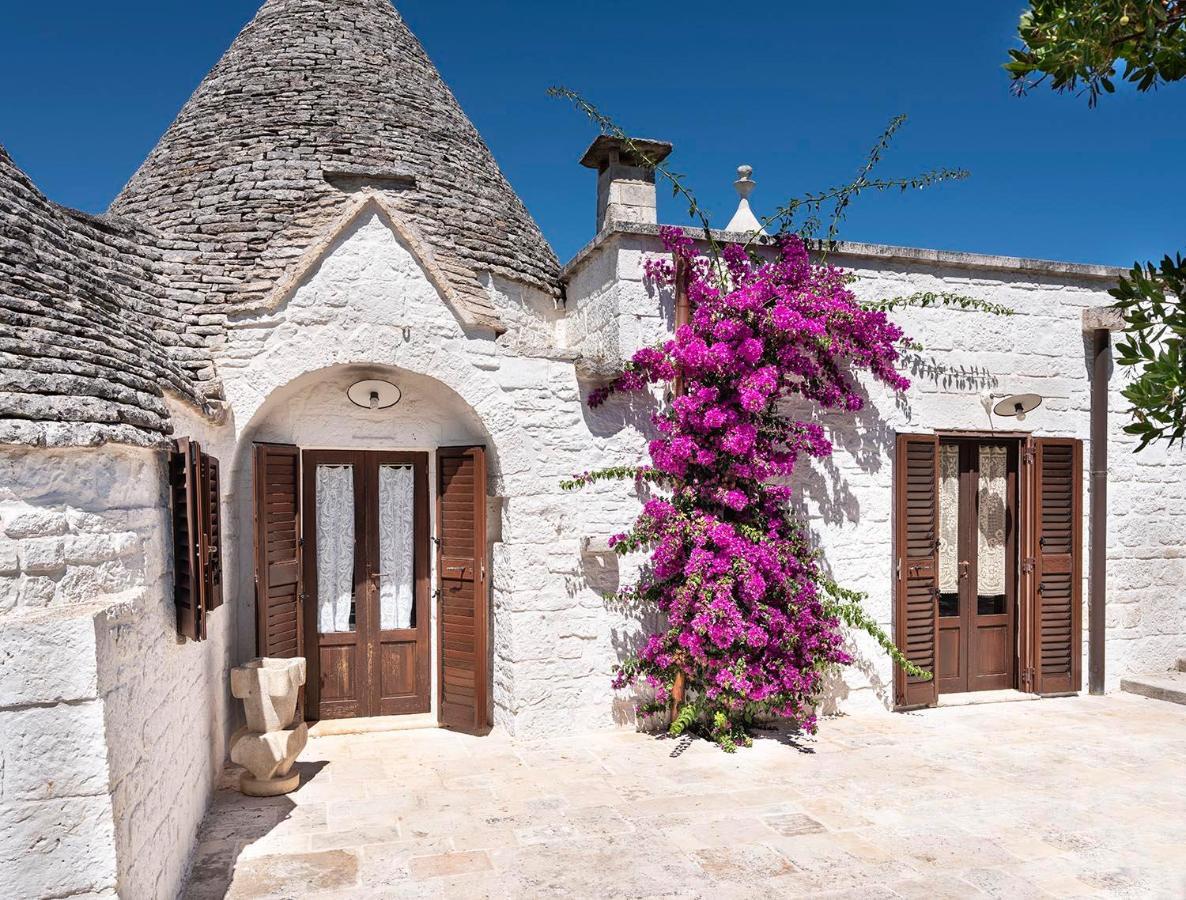 Holiday home Trulli Uliveto Acquafonda