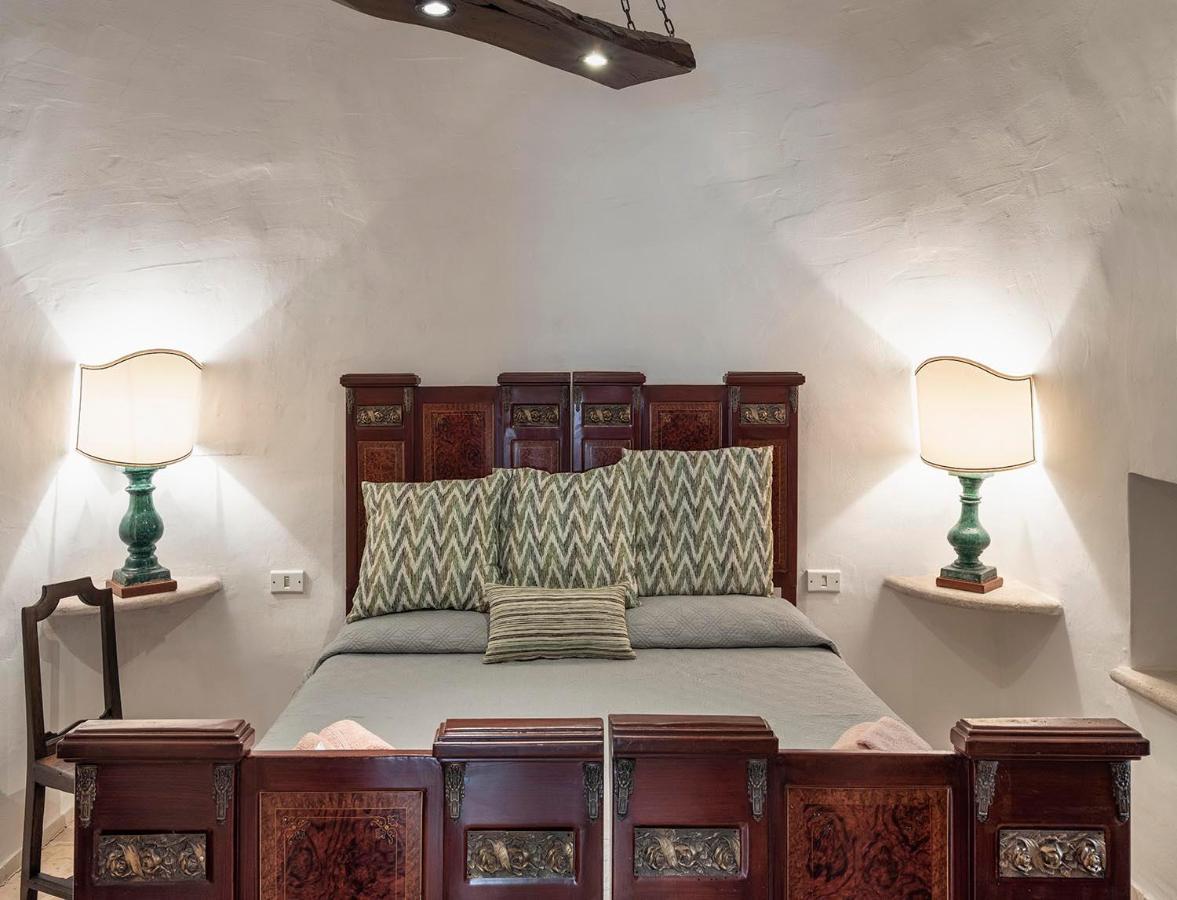 Trulli Uliveto Acquafonda Holiday home Alberobello