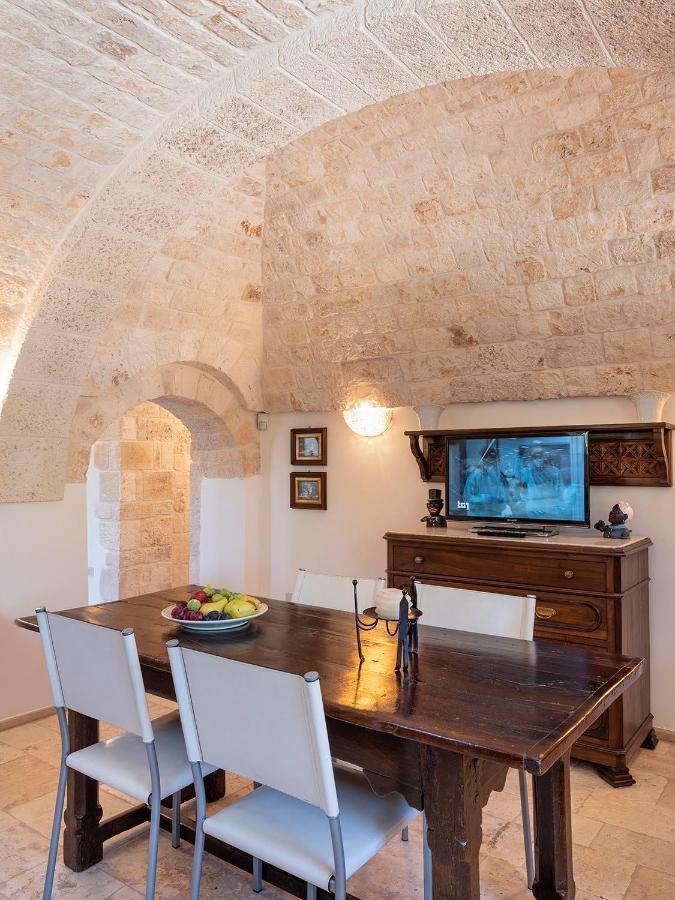 Holiday home Trulli Uliveto Acquafonda