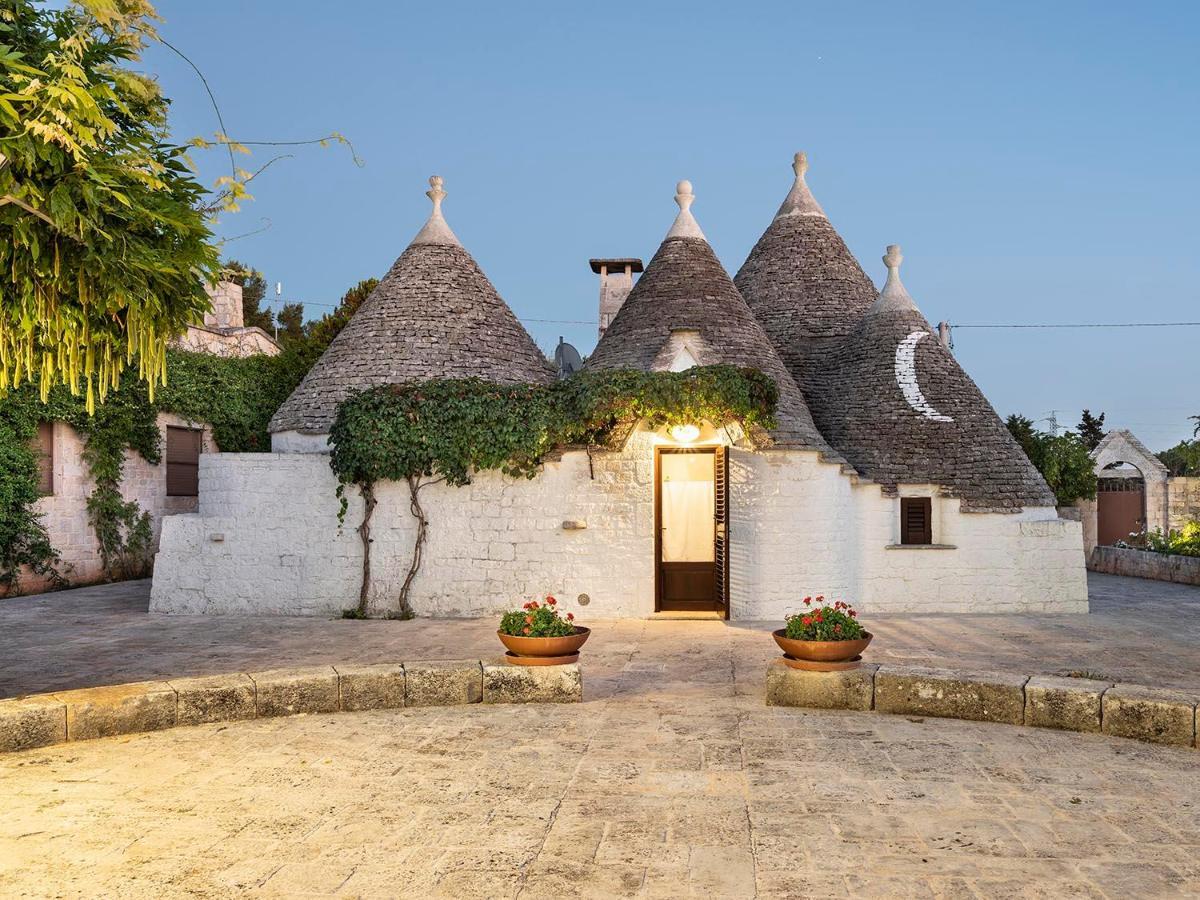 Trulli Uliveto Acquafonda Ferienhaus *
